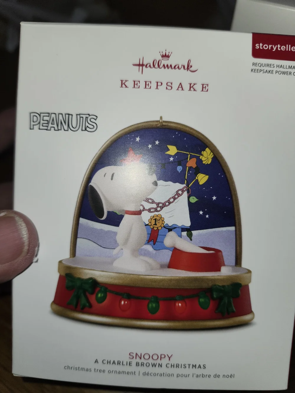 Hallmark keepsake 2018 set peanuts +power cord